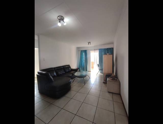 2 BEDROOM TOWNHOUSE FOR SALE IN THERESA PARK